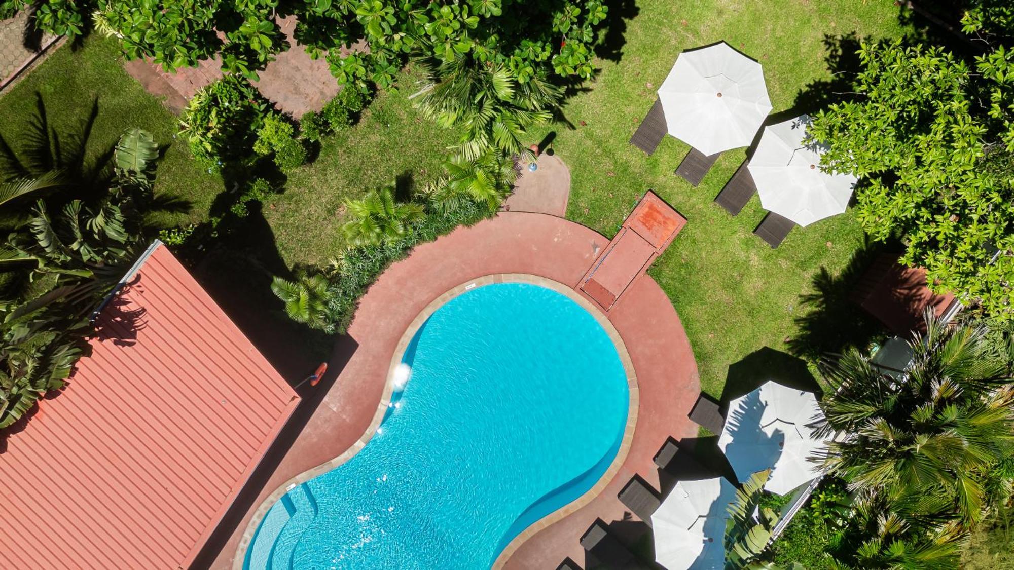 Touch Sea Boutique Hotel&Bistro Karon エクステリア 写真